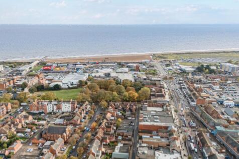 1374447-1-6904a11072205-ARW-1