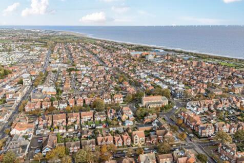 1374447-19-6904a8a36847e-ARW-1