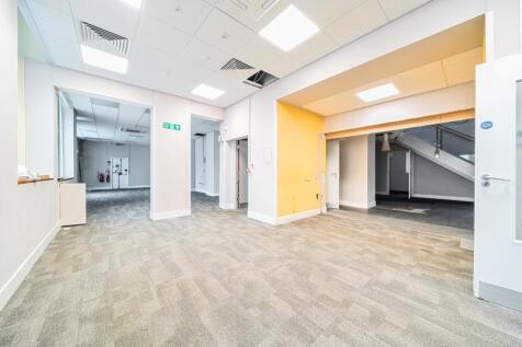 1369054-15-68eec5d018600