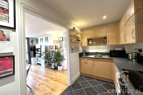 Property Image 8