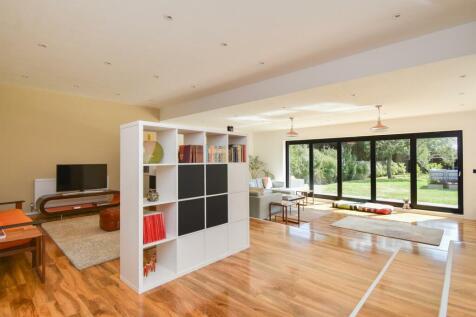 Reception room