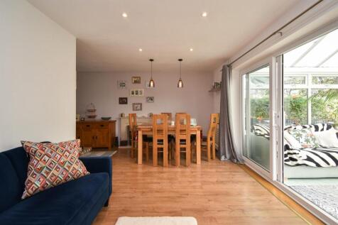 Living and dining space