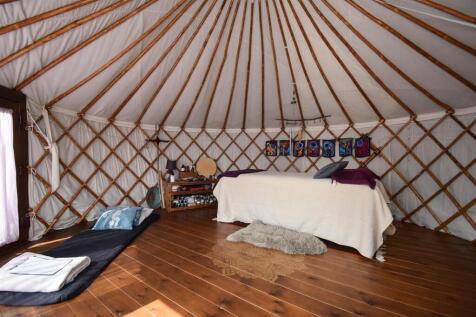 Yurt