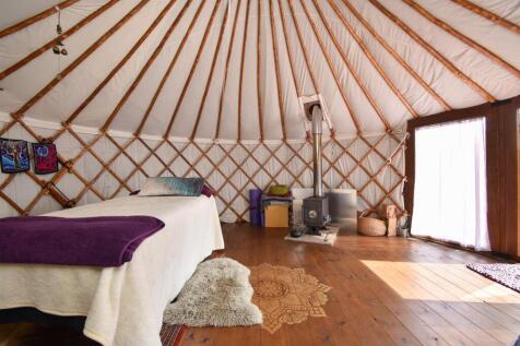 Yurt
