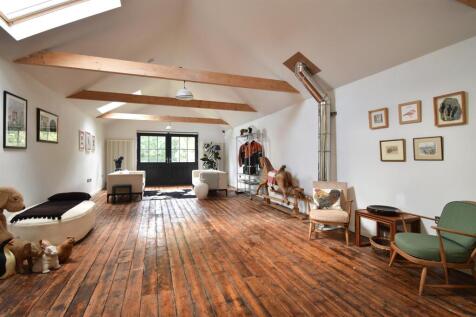Open plan living space 2nd floor