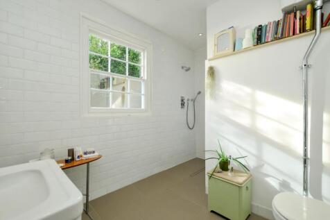 wetroom bathroom.jpg