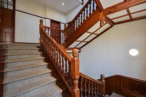 Communal stairs