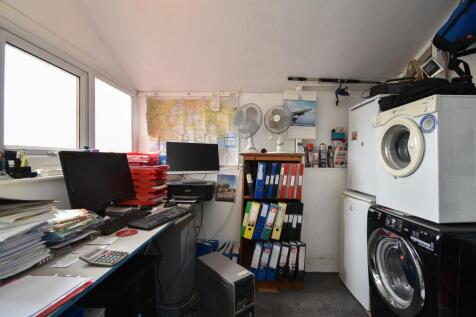 Store/office
