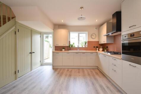 Open plan kitchen/diner