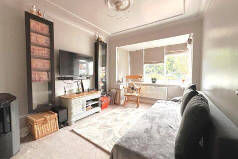 Snug/ Bed5