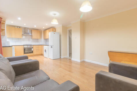 Lounge 1