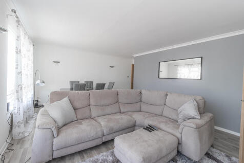Lounge 1-1