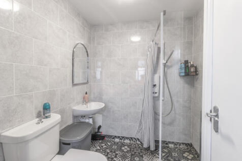Downstairs Bathroom