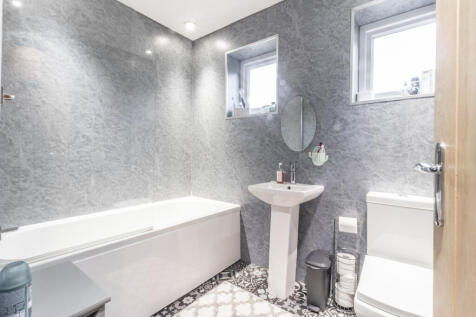 Upstairs Bathroom