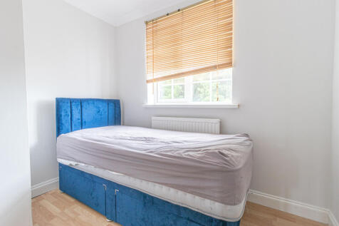 Fourth Bedroom