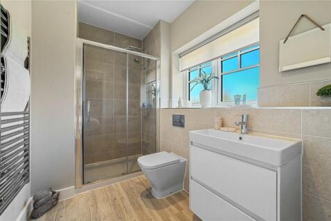 Ensuite Bedroom Two