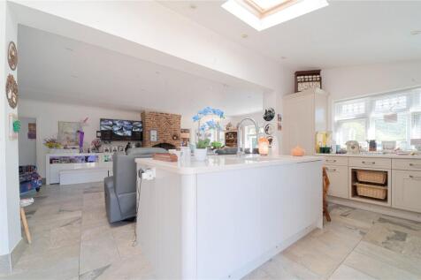 Kitchen/Living Room