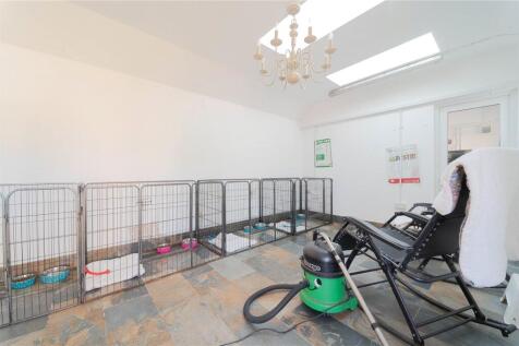 Outbuilding Kennel