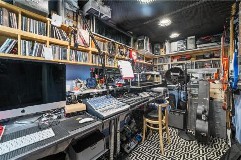 Studio
