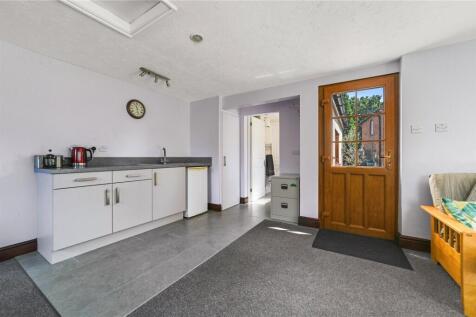 Annexe Kitchen Area