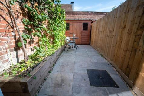 Courtyard Garden