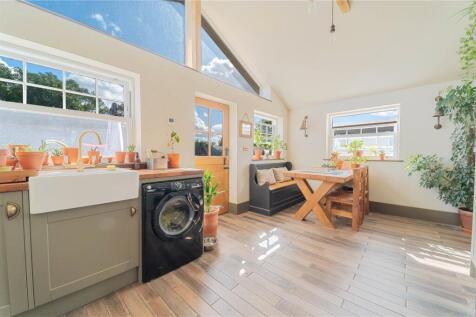 Annexe Dining Area