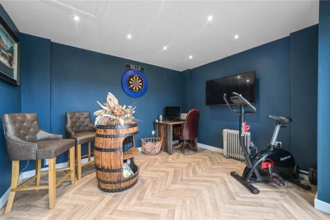 Studio/Office