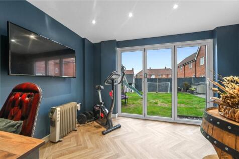Studio/Office