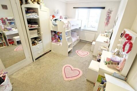 Master bedroom.jpg