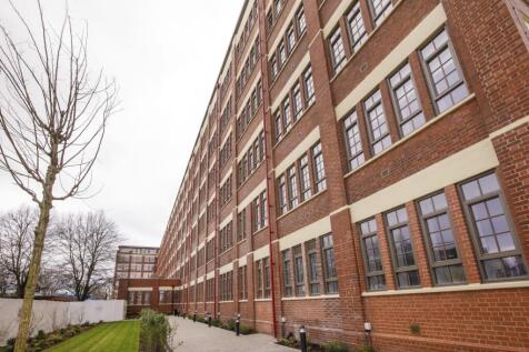 GB1_2196