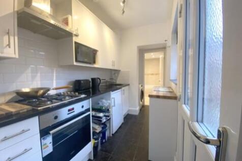 Kitchen 002