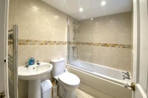 Bathroom 002