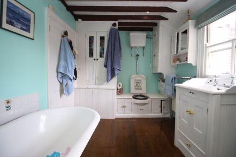 Four-Piece Bathroom