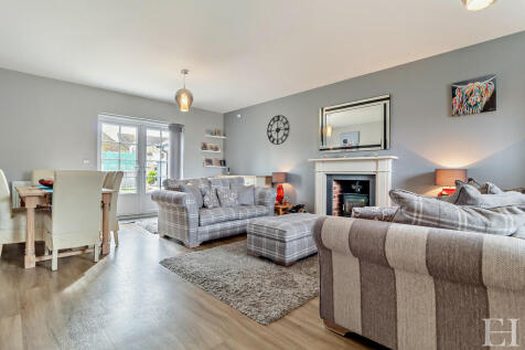 8587091-interiorw...
