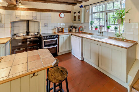 8594344-interior0...