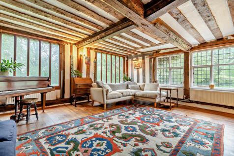 8594344-interior0...