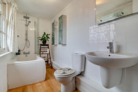 8594344-interior2...