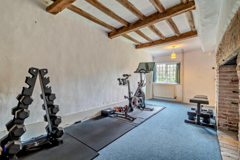 8594344-interior2...
