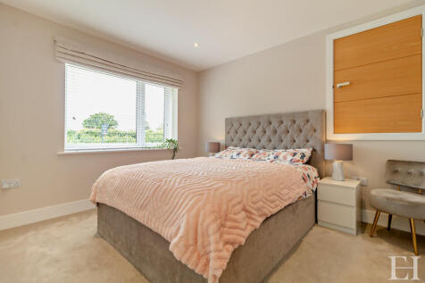 8598904-interiorW...