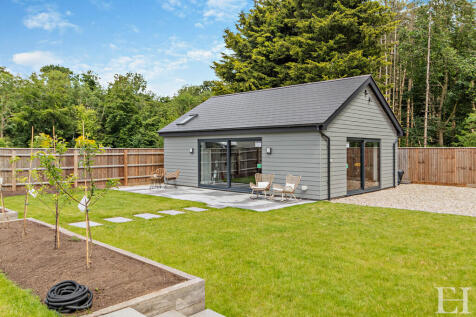 8598904-exteriorW...