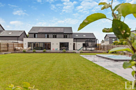 8598904-exteriorW...