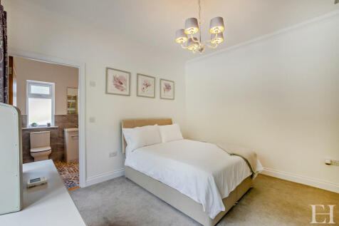 8606568-interiorW...