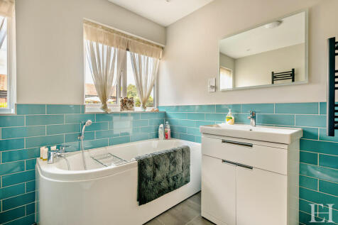 8609248-interiorW...