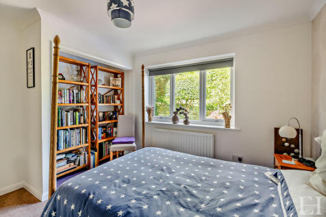 8609248-interiorW...