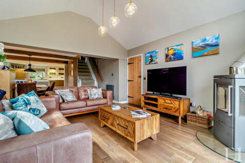 8615825-interiorW...
