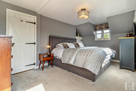 8615825-interiorW...