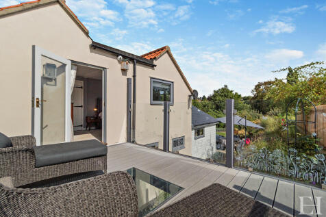 8615825-exteriorW...