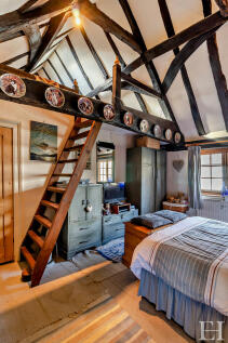 8625073-interiorW...