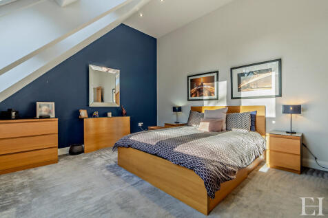 8634681-interior1...