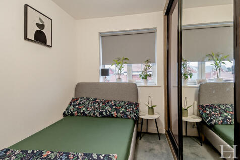 8636418-interior0...
